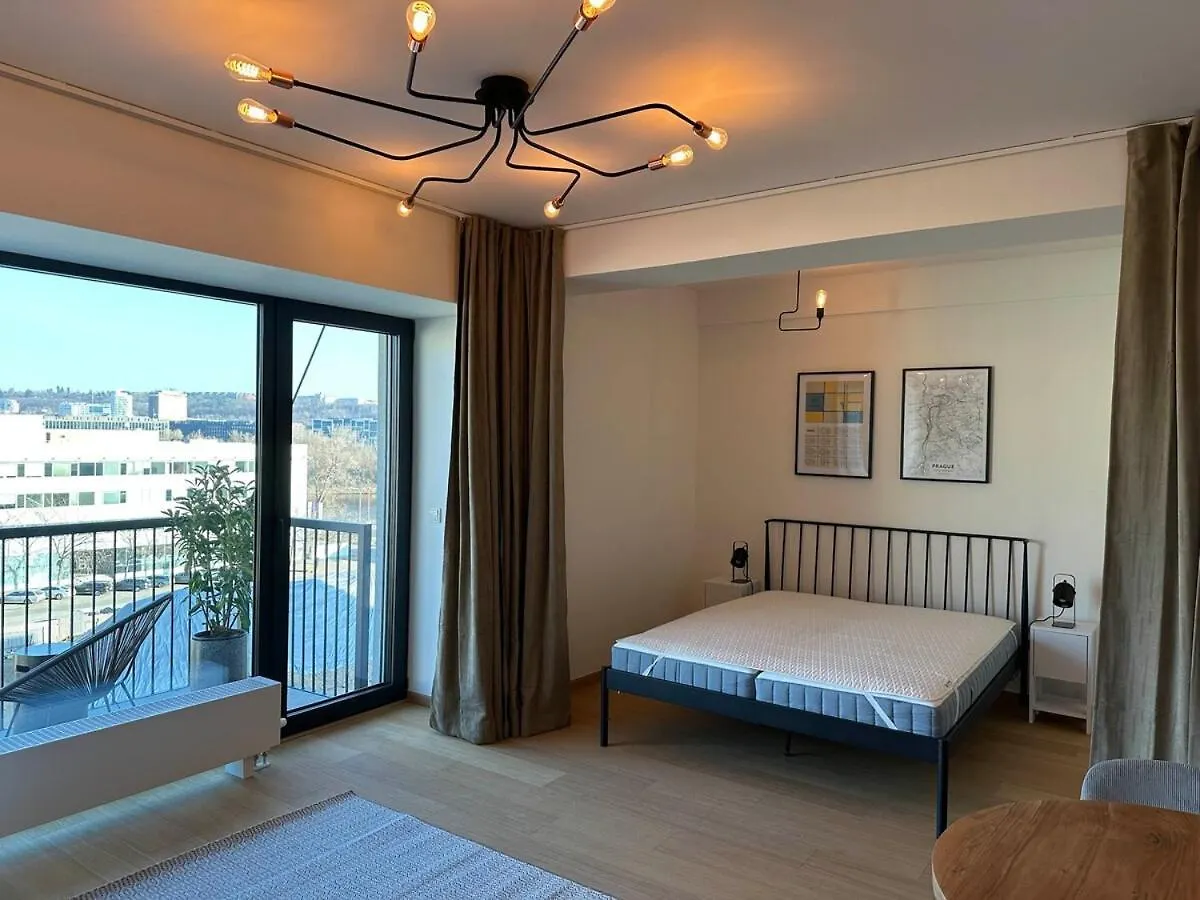 פראג Czech Tesla Apartment By Rentez 0*,